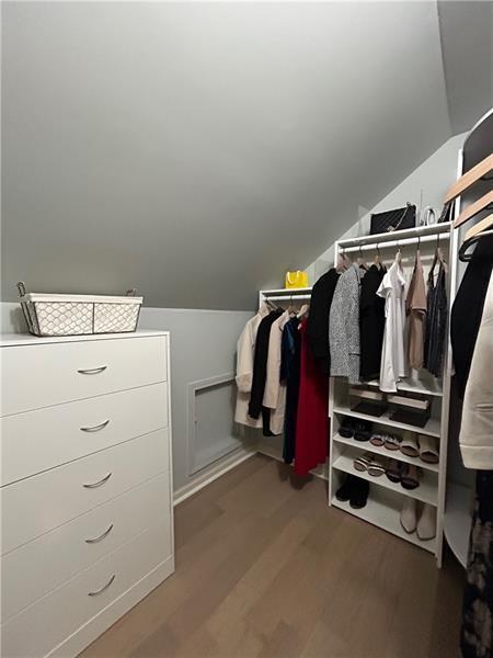 Building Photo - 4060 Merritt Dr