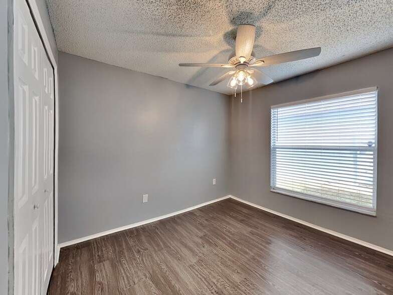 Building Photo - 1118 Vista Palma Way