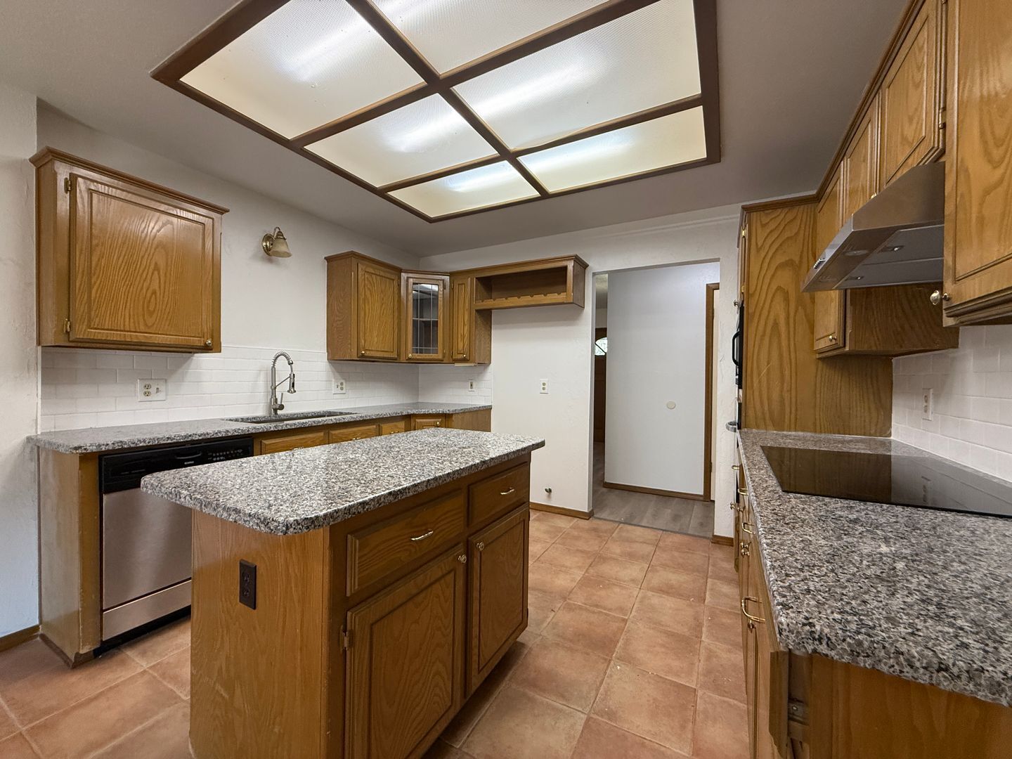 Building Photo - 213 Brackendale Ln