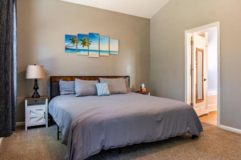 Building Photo - 2626 Spivey Ct