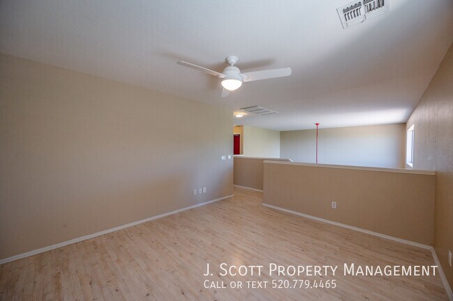Building Photo - 10350 S 182nd Ave