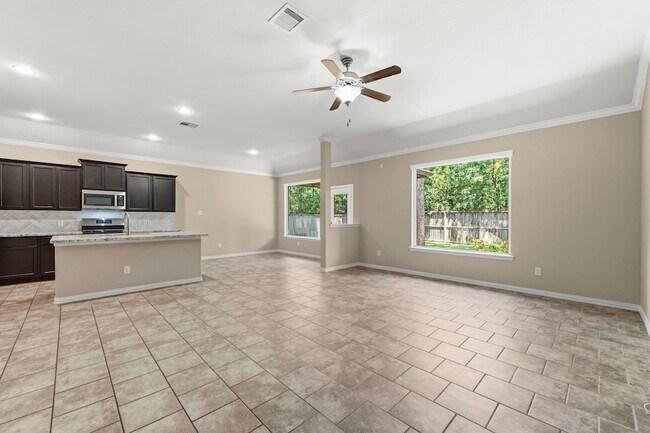 Building Photo - 34 Sawbridge Cir