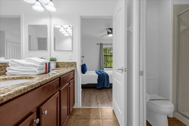 Building Photo - 1483 Rolling Fairway Dr