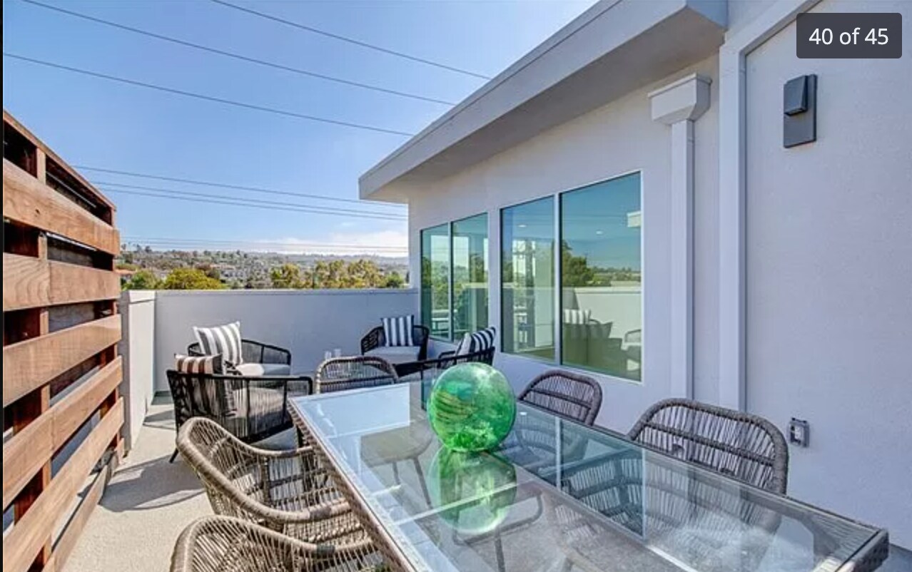 deck - 1920 S Pacific Coast Hwy