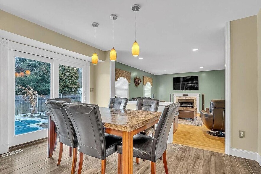 Building Photo - 283 N New Prospect Rd