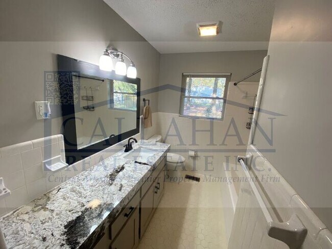 Building Photo - Sherwood 3 Bedroom Home