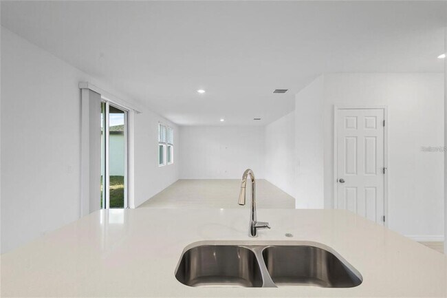 Building Photo - 4669 Sidesaddle Trl