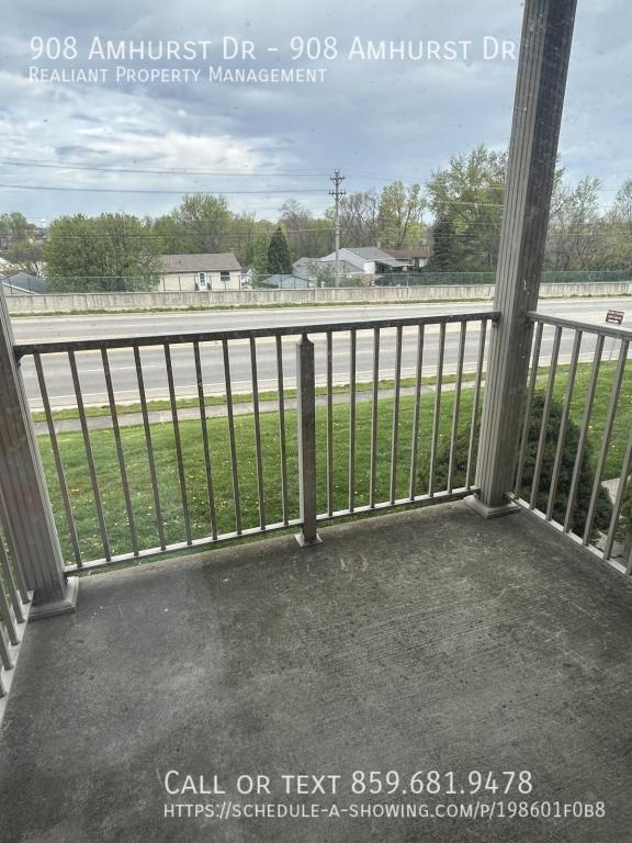 Building Photo - Amhurst Apartments, 908 Amhurst Dr