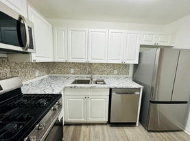 Building Photo - 15340 SW 106th Ter