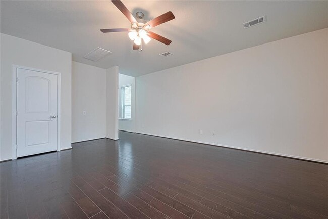 Building Photo - 3414 Signor Dr