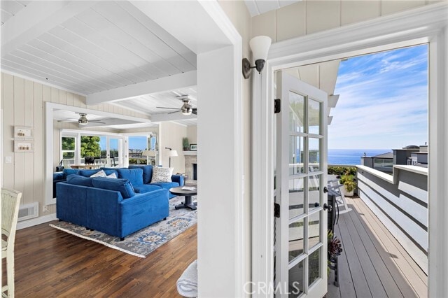 Building Photo - 31674 Seacove Dr