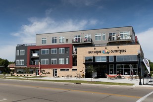 Building Photo - The Bay Lofts