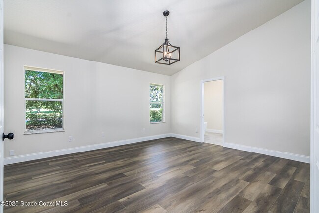 Building Photo - 480 Prestwick Ct