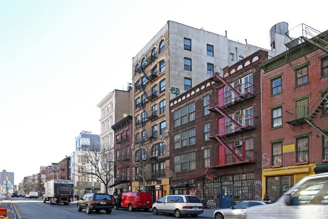 Primary Photo - 334-336 Bowery