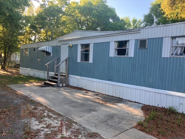 Building Photo - 5221 Statler Ave