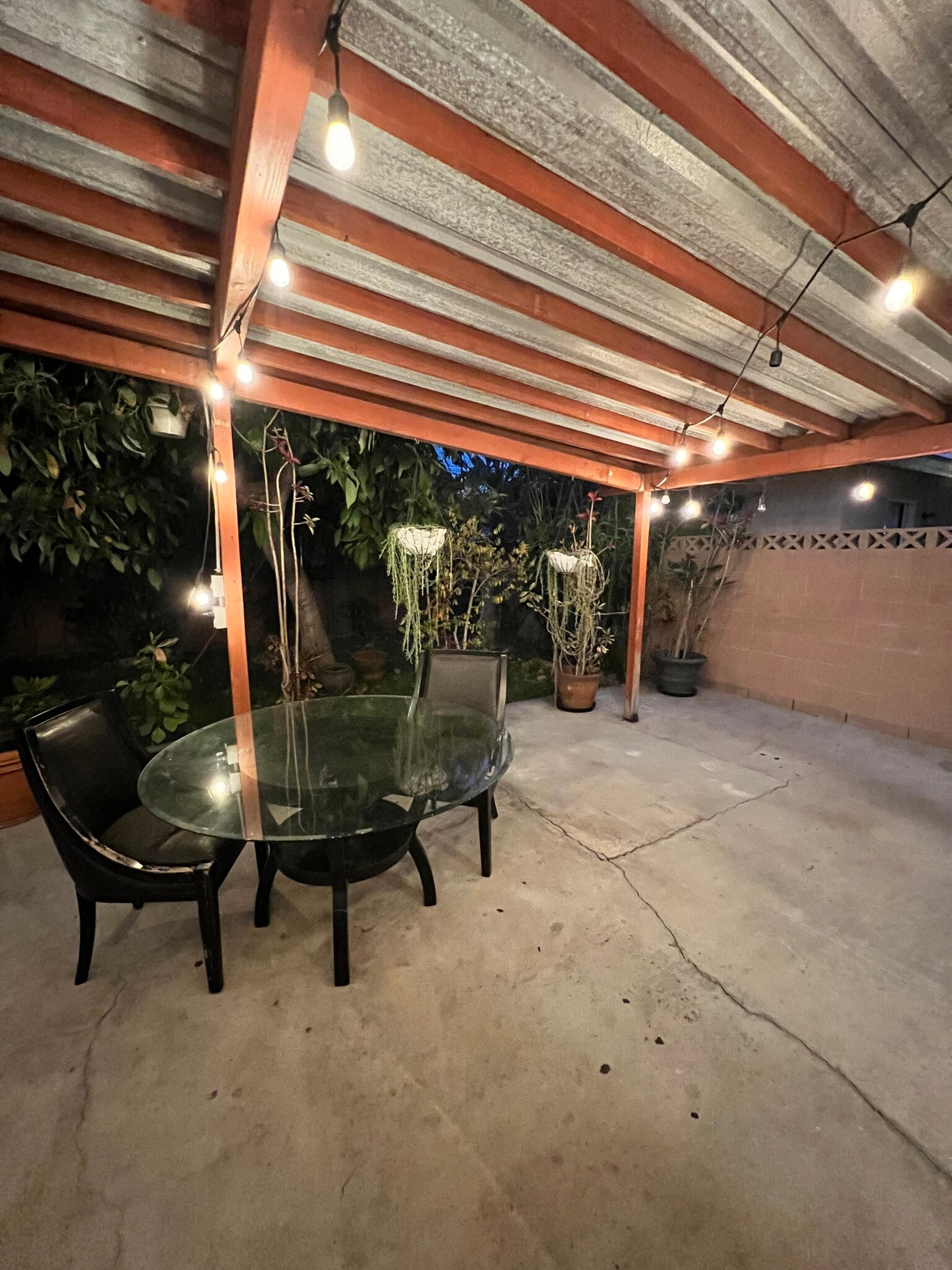 Building Photo - 8051 Howe St