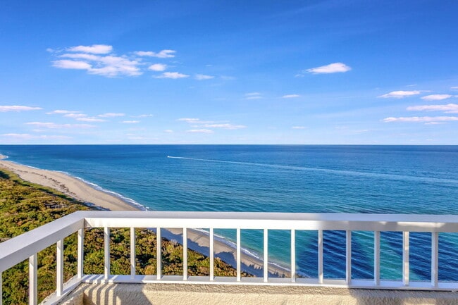 Building Photo - 5550 N Ocean Dr