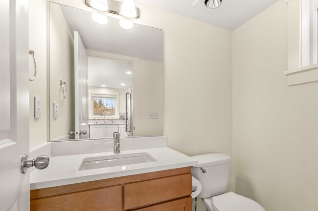 Building Photo - 1103 NW 85th St