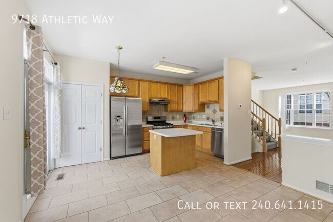 Building Photo - 9718 Athletic Way