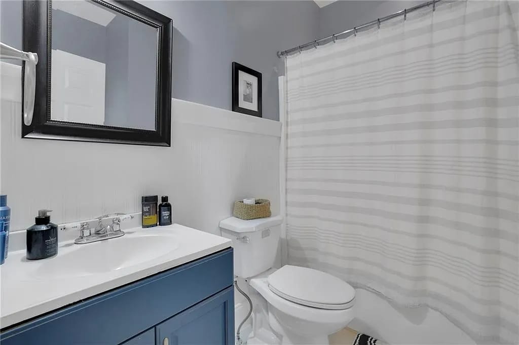 Master Bedroom with Private Bath - 41 Spring Ln NW