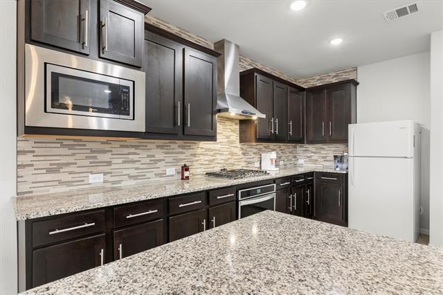 Building Photo - 1610 Temperance Wy