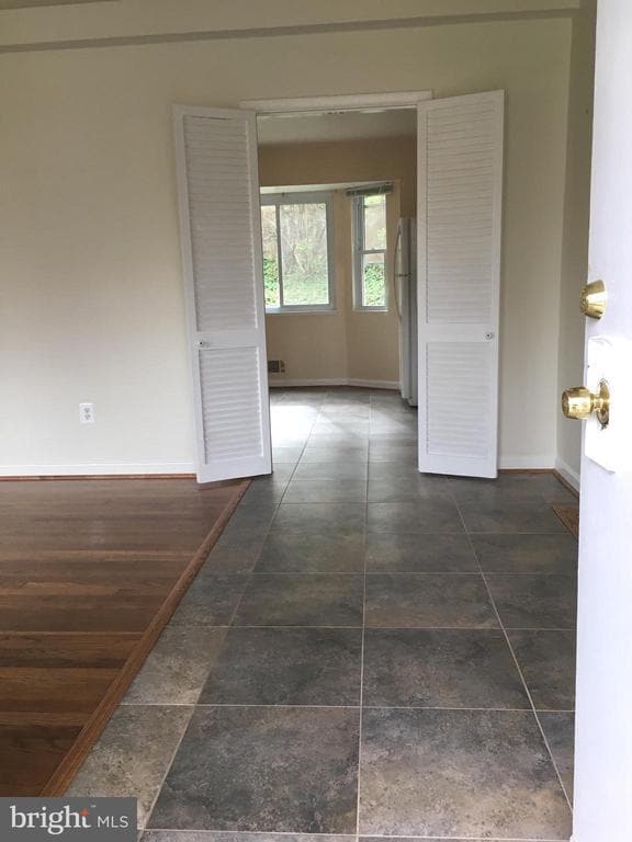 Building Photo - 9204 Bardon Rd