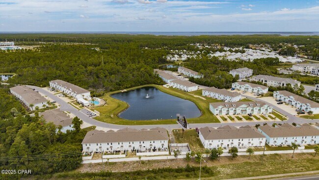 Building Photo - 1882 Pointe Dr