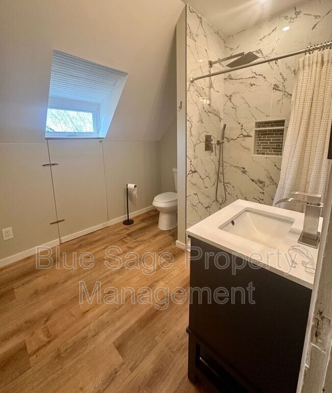 Building Photo - 1226 Tremont St