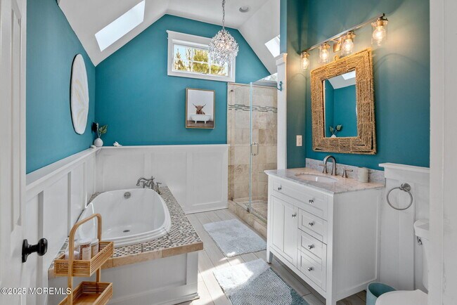 Building Photo - 413 13th Ave