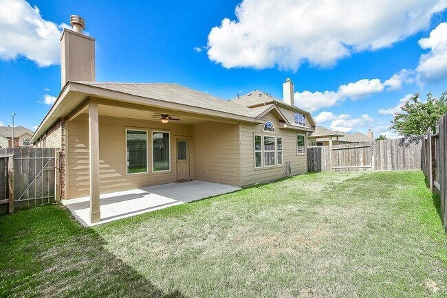 Building Photo - 8806 Alicia Dr