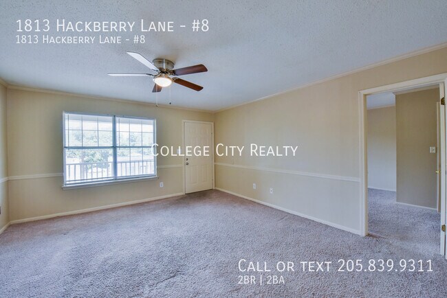 Building Photo - 1813 Hackberry Ln