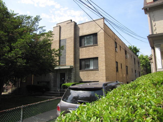 Sussex Apartments Pittsburgh, PA Apartment Finder