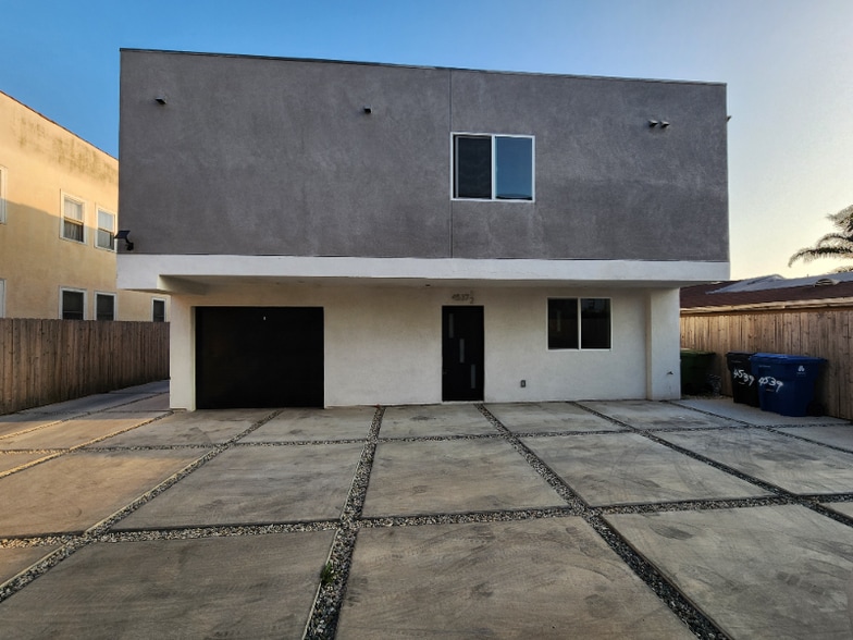 Building Photo - 4537 W 18th St