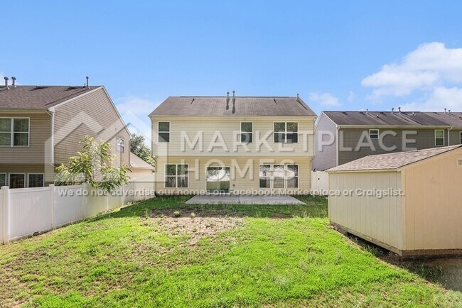 Building Photo - 1576 Thornwick Trace