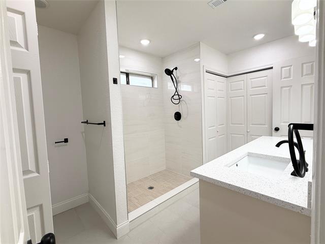 Building Photo - 1113 Sheppard Ln