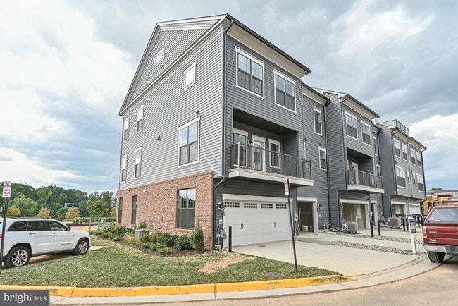 Building Photo - 12569 Todd Ln