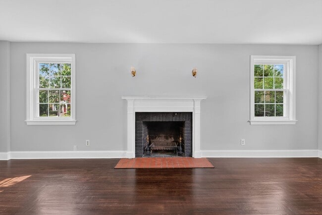 Building Photo - 4336 45th St NW