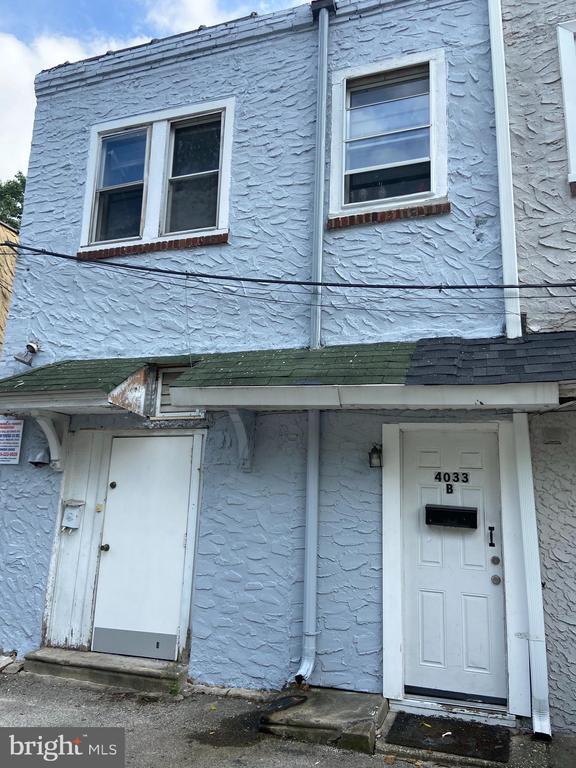 Building Photo - 4033 Garrett Rd