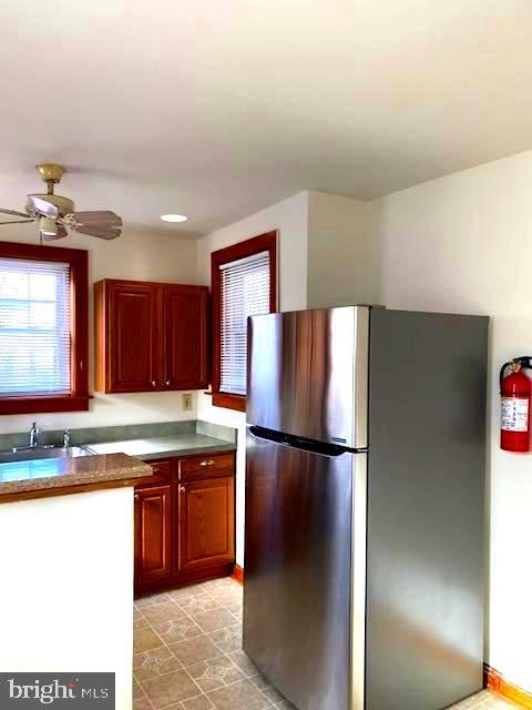 Building Photo - 116 Station Ave