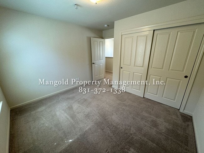 Building Photo - 3075cre