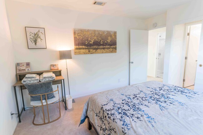 Building Photo - 2023 Habero Dr