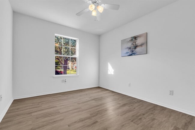 Building Photo - 20806 Dewberry Creek Ln