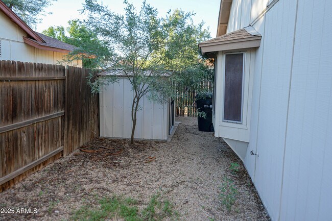 Building Photo - 5528 W Venus Way