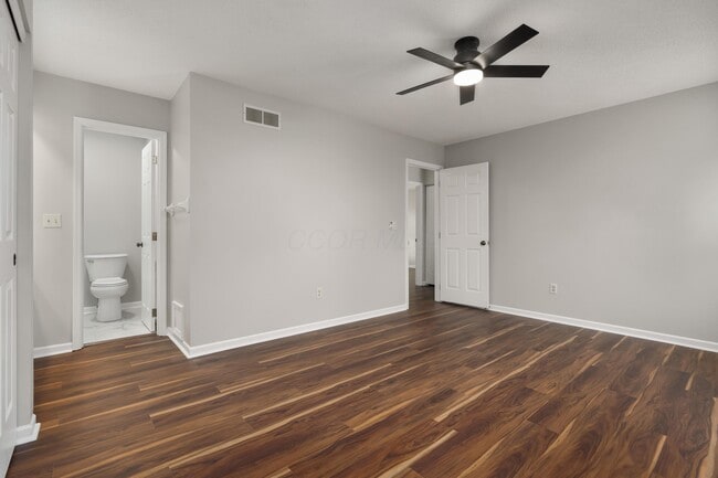 Building Photo - 2236 Sunleaf Ct