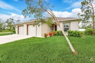 Building Photo - Move In Special!!!! Free Month!