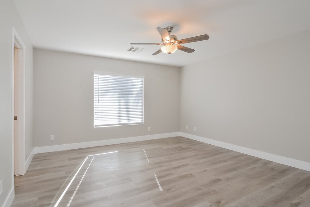 Building Photo - 255 Crusades Ave