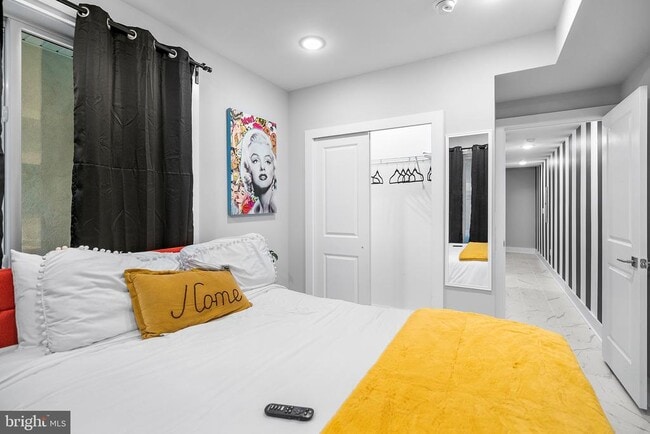 Building Photo - 1924 N 6th St