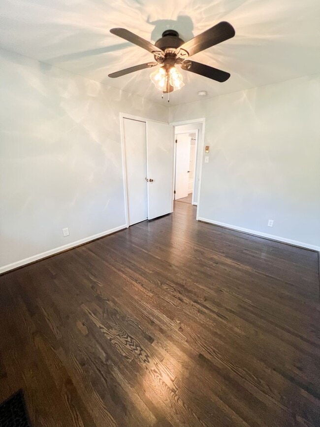 Building Photo - 2108 Barkley Dr