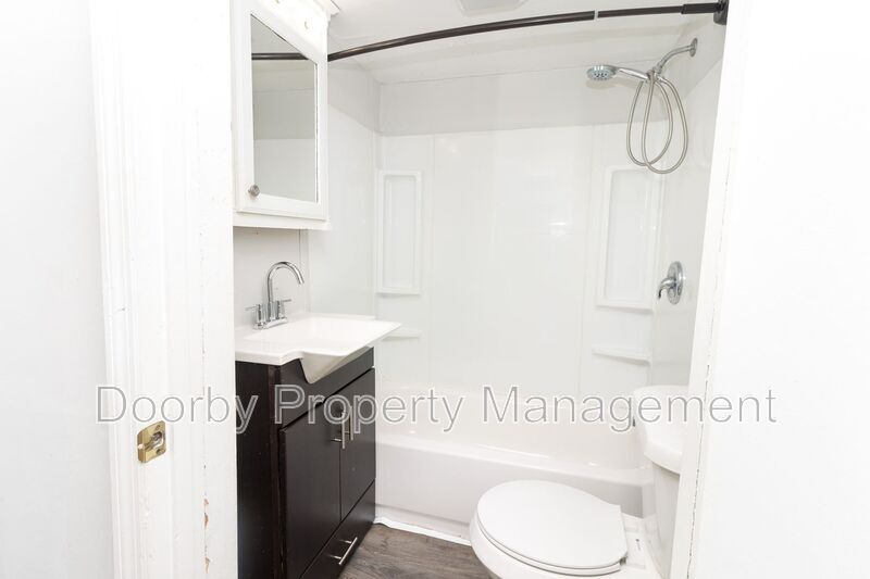 Building Photo - 966 Beason Dr