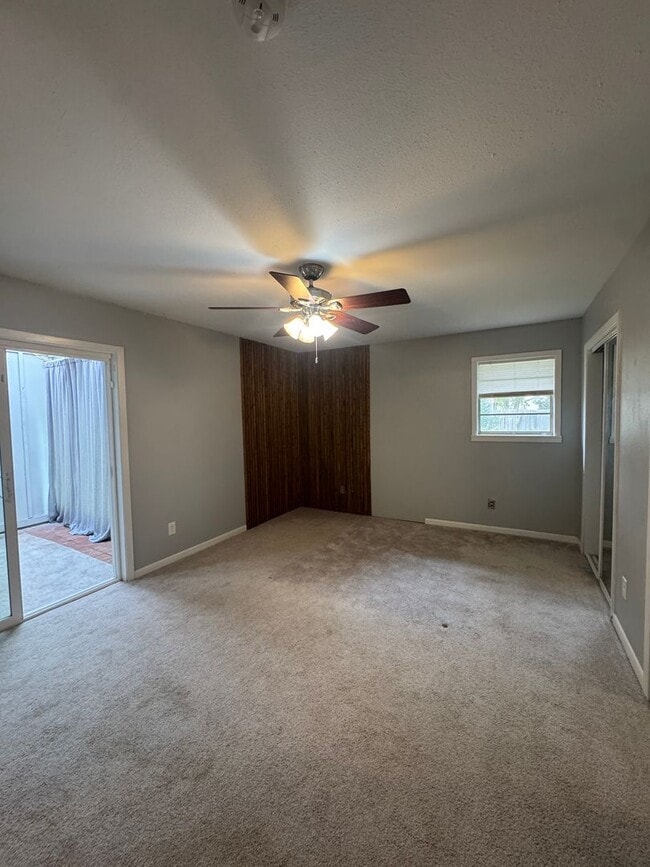 Building Photo - Rental Property